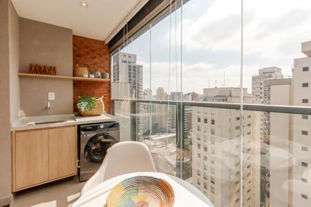 Studio para alugar com 30m², 1 quarto e sem vaga Studio para alugar com 30m², 1 quarto e sem vagaVaranda