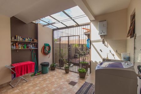 Casa à venda com 258m², 4 quartos e 4 vagasÁrea de Serviço