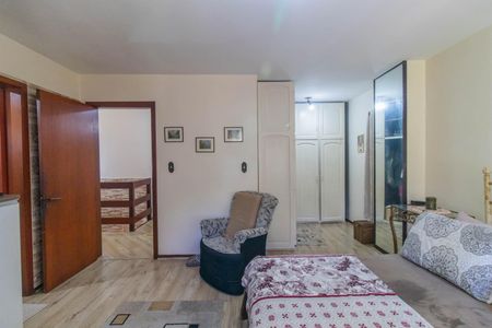 Casa à venda com 258m², 4 quartos e 4 vagasQuarto 4