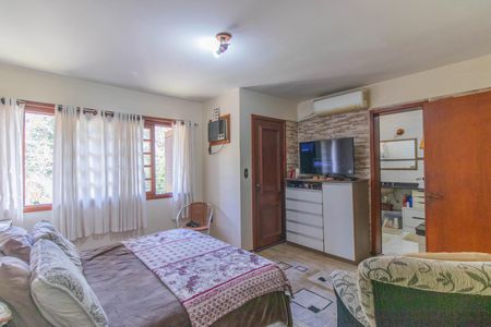 Casa à venda com 258m², 4 quartos e 4 vagasQuarto 4
