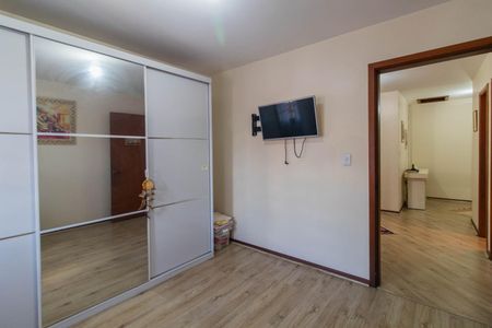 Casa à venda com 258m², 4 quartos e 4 vagasQuarto 2