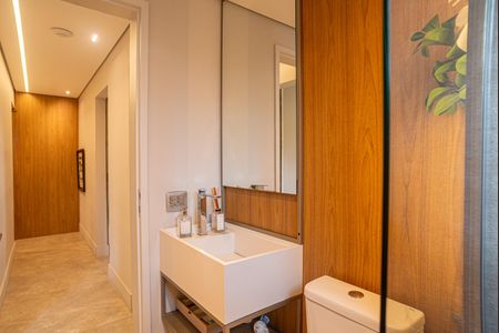 Apartamento à venda com 108m², 2 quartos e 2 vagasBanheiro 