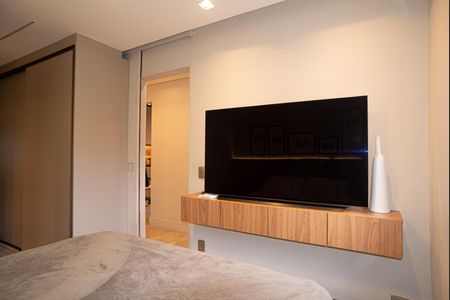 Apartamento à venda com 108m², 2 quartos e 2 vagasSuíte