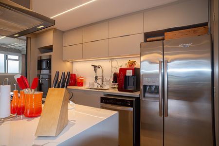 Apartamento à venda com 108m², 2 quartos e 2 vagasCozinha