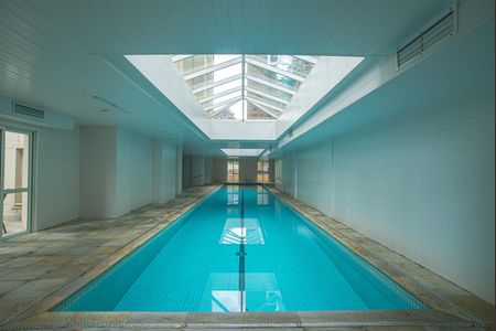 Apartamento à venda com 108m², 2 quartos e 2 vagasÁrea comum - Piscina Coberta