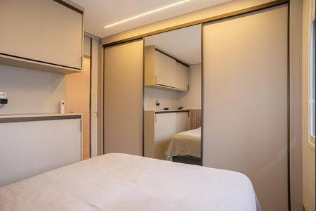 Apartamento à venda com 108m², 2 quartos e 2 vagasQuarto 