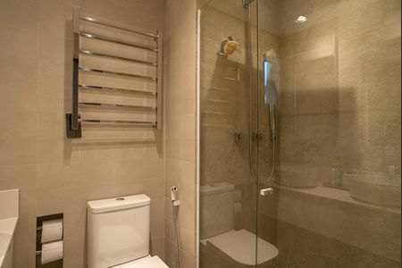 Apartamento à venda com 108m², 2 quartos e 2 vagasBanheiro da Suíte