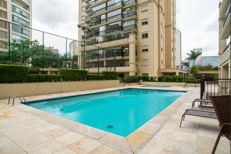 Apartamento à venda com 108m², 2 quartos e 2 vagasÁrea comum - Piscina