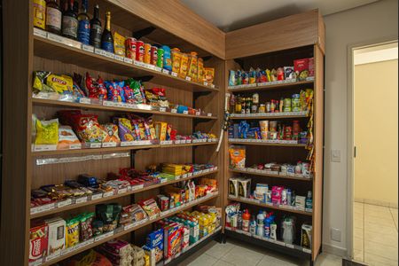 Apartamento à venda com 108m², 2 quartos e 2 vagasÁrea comum - Mercadinho