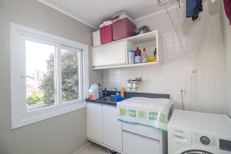 Apartamento à venda com 129m², 3 quartos e 2 vagas Apartamento à venda com 129m², 3 quartos e 2 vagasÁrea de Serviço