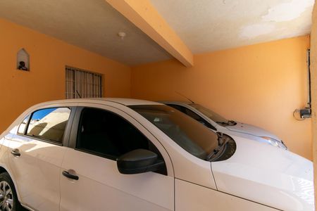 Casa à venda com 215m², 4 quartos e 2 vagasGaragem