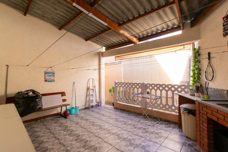 Casa à venda com 215m², 4 quartos e 2 vagasÁrea gourmet