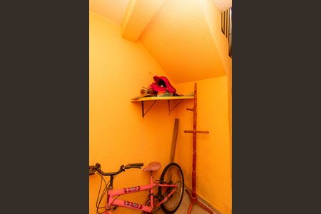 Casa à venda com 215m², 4 quartos e 2 vagasDepósito