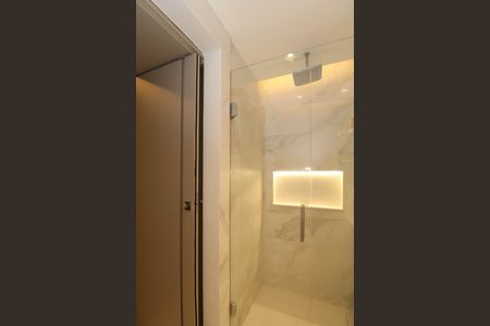 Studio para alugar com 30m², 1 quarto e 1 vaga Studio para alugar com 30m², 1 quarto e 1 vagaBanheiro