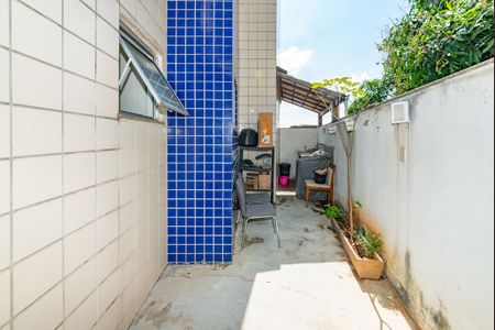 Apartamento à venda com 110m², 3 quartos e 1 vaga Apartamento à venda com 110m², 3 quartos e 1 vagaÁrea comum