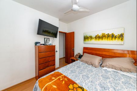 Apartamento à venda com 110m², 3 quartos e 1 vaga Apartamento à venda com 110m², 3 quartos e 1 vagaSuíte