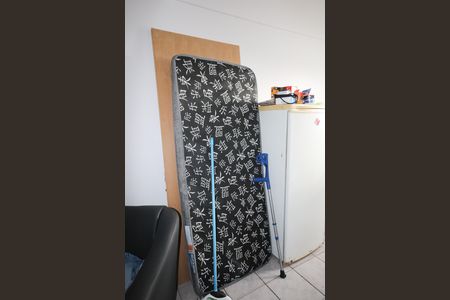 Sala de kitnet/studio para alugar com 1 quarto, 25m² em Vila Assuncao, Praia Grande