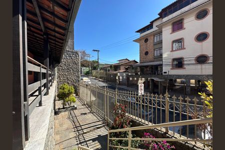 Casa para alugar com 360m², 4 quartos e 5 vagas