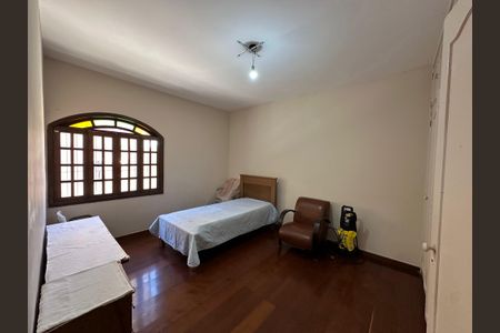 Casa para alugar com 4 quartos, 360m² em Alto Caiçaras, Belo Horizonte