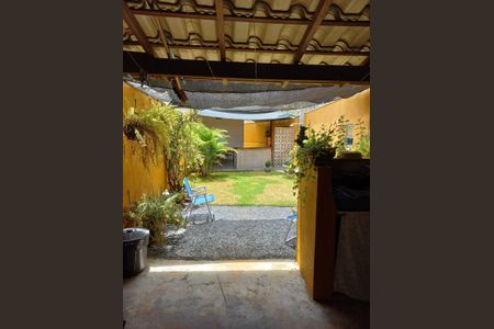 Casa à venda com 115m², 3 quartos e 2 vagas Casa à venda com 115m², 3 quartos e 2 vagasJardim