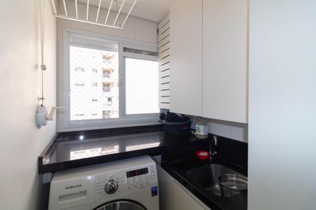 Apartamento à venda com 78m², 2 quartos e 2 vagasÁrea de Serviço