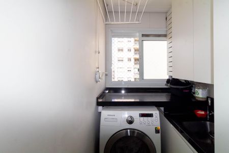 Apartamento à venda com 78m², 2 quartos e 2 vagasÁrea de Serviço