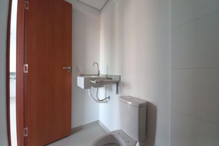 Apartamento à venda com 54m², 2 quartos e 1 vaga Apartamento à venda com 54m², 2 quartos e 1 vagaBanheiro