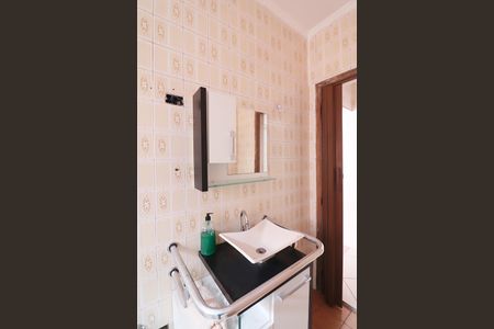 Casa à venda com 119m², 2 quartos e 2 vagasBanheiro Social