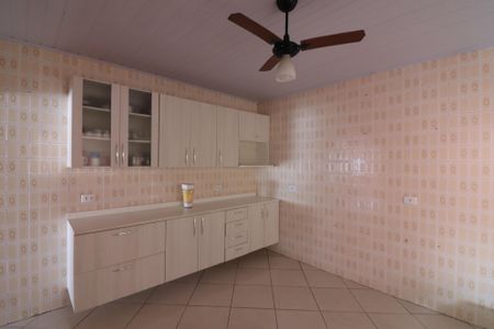 Casa à venda com 119m², 2 quartos e 2 vagasCozinha