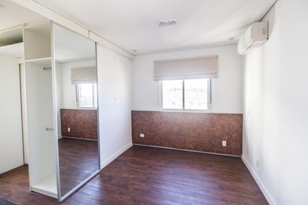 Apartamento à venda com 113m², 2 quartos e 2 vagas Apartamento à venda com 113m², 2 quartos e 2 vagasSuíte 1