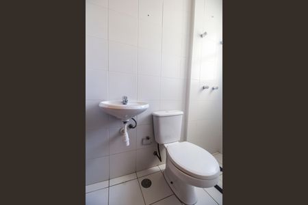 Apartamento à venda com 113m², 2 quartos e 2 vagas Apartamento à venda com 113m², 2 quartos e 2 vagasBanheiro de serviço