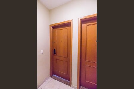 Apartamento à venda com 113m², 2 quartos e 2 vagas Apartamento à venda com 113m², 2 quartos e 2 vagasHall de entrada