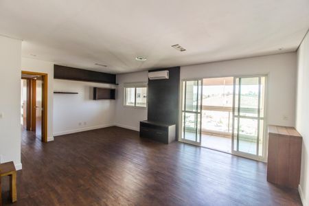 Sala de apartamento à venda com 2 quartos, 113m² em Tamboré, Santana de Parnaíba