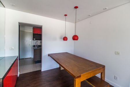 Apartamento à venda com 113m², 2 quartos e 2 vagas Apartamento à venda com 113m², 2 quartos e 2 vagasSala