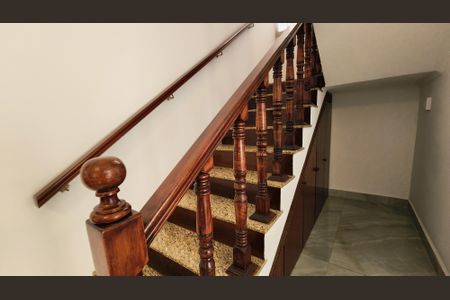 Escada de casa à venda com 3 quartos, 600m² em Caxambu, Jundiaí