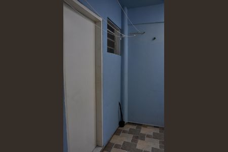 Casa para alugar com 27m², 1 quarto e sem vagaQuintal e Área de Serviço