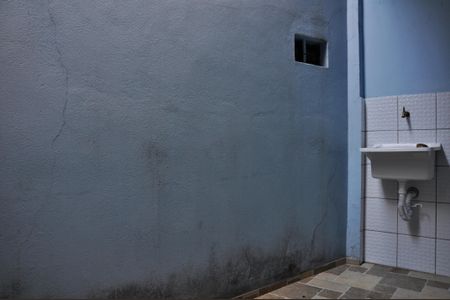 Casa para alugar com 27m², 1 quarto e sem vagaQuintal e Área de Serviço