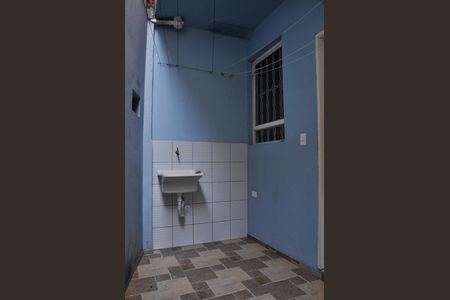 Casa para alugar com 27m², 1 quarto e sem vagaQuintal e Área de Serviço