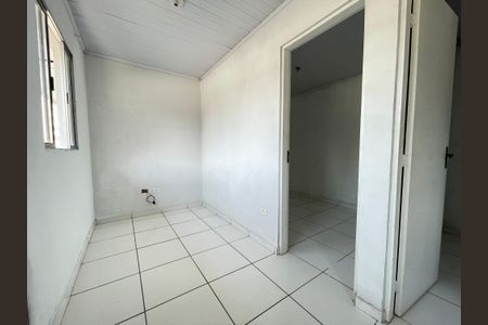 Casa para alugar com 30m², 2 quartos e sem vaga Casa para alugar com 30m², 2 quartos e sem vagaSala/Cozinha