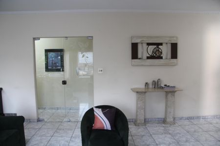Sala de casa à venda com 5 quartos, 585m² em Vila Rosalia, Guarulhos