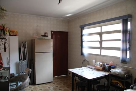 Casa à venda com 585m², 5 quartos e 6 vagasEdícula Sala