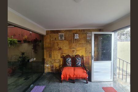 Casa à venda com 585m², 5 quartos e 6 vagasSala 2