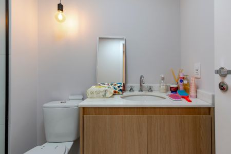 Apartamento à venda com 84m², 2 quartos e 2 vagasBanheiro