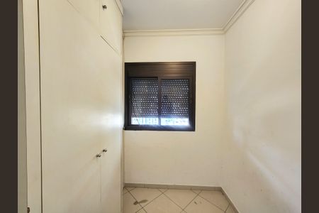 Apartamento à venda com 313m², 6 quartos e 6 vagasQuarto de Serviço 1