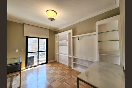 Apartamento à venda com 313m², 6 quartos e 6 vagasSuíte 1