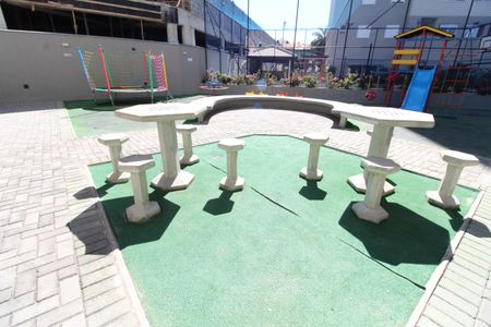 Apartamento para alugar com 53m², 2 quartos e 1 vagaÁrea comum -