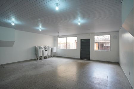 Studio à venda com 33m², 1 quarto e sem vagaÁrea comum - Salão de Festas