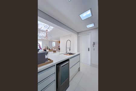 Apartamento à venda com 91m², 2 quartos e 2 vagas Apartamento à venda com 91m², 2 quartos e 2 vagasCozinha