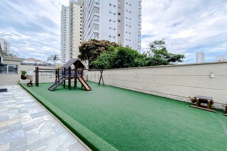 Apartamento à venda com 91m², 2 quartos e 2 vagasÁrea comum - Playground