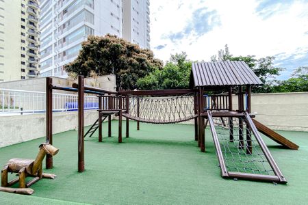 Apartamento à venda com 91m², 2 quartos e 2 vagasÁrea comum - Playground